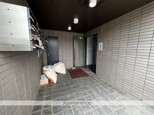 パレス南海の玄関写真