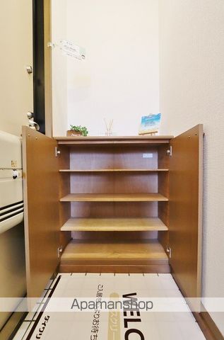 メゾネットクレール A棟の内装写真