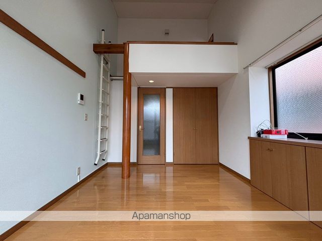 リブル万代の内装写真