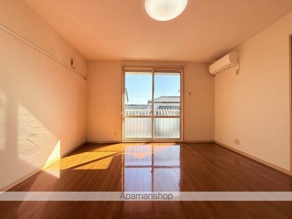 長野県長野市篠ノ井二ツ柳[2LDK/62.96m2]のリビング・居間