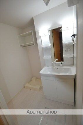 Ｍｏｎ　ｆａｖｏｒｉ[1LDK/44.59m2]の洗面所