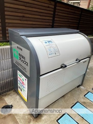 東京都世田谷区羽根木２丁目[1LDK/36.74m2]の共用部1