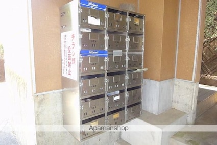 高知県高知市神田[1R/24.43m2]のエントランス