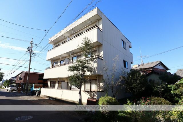 マンションササキの外観写真