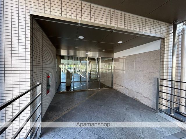 ゼルクシティ安城NBの玄関写真