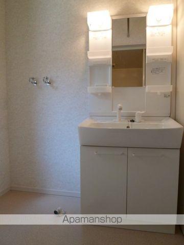 グランジュネスセンターの内装写真
