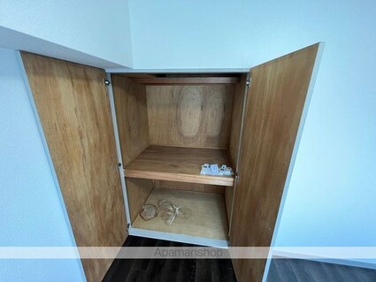 ロイヤルアネックスシエナ[3LDK/65.36m2]の収納