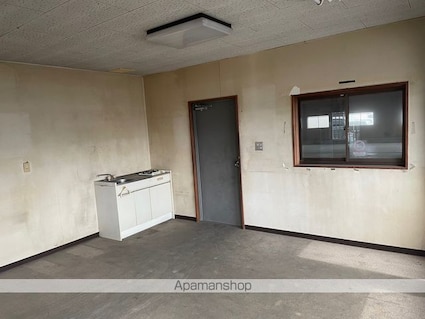 高木中央Ｋ倉庫[店舗/1065.41m2]の内装1