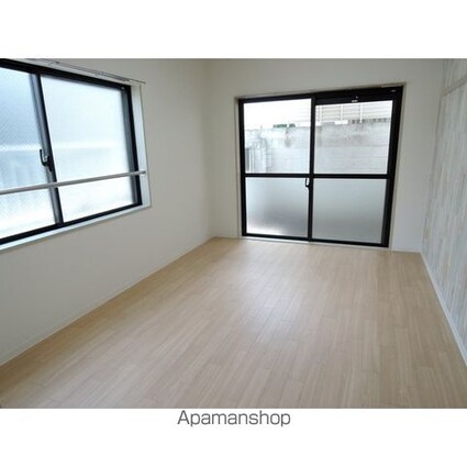 プレール中野[1R/18m2]のリビング・居間