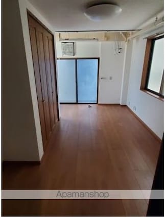 サンプラザビル[4LDK/110m2]の内装2