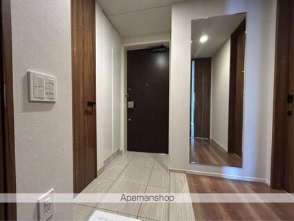 富久クロスコンフォートタワー[3LDK/72.31m2]の玄関