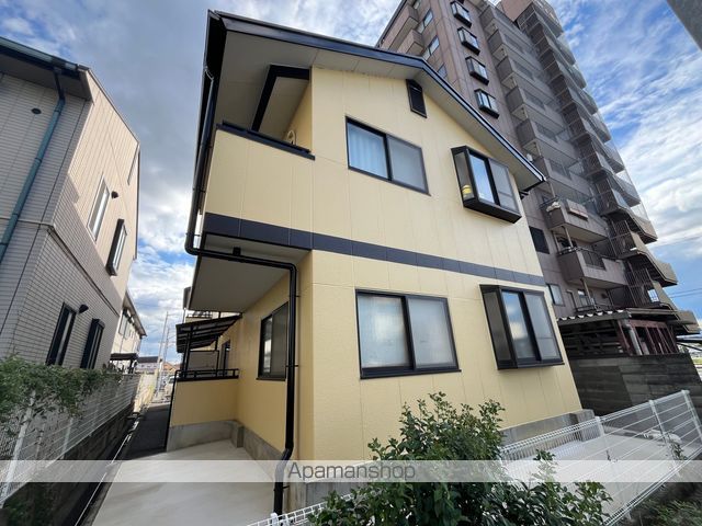 フローラルUNO C棟の外観写真