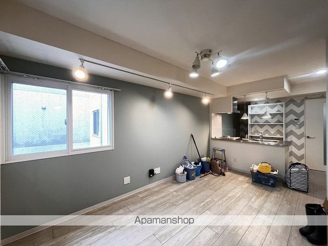 エアフォルク行啓通の内装写真
