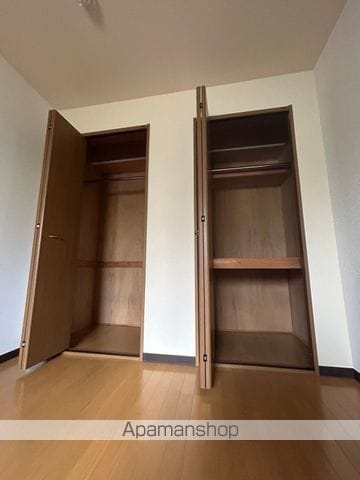 リージングマンションIの内装写真