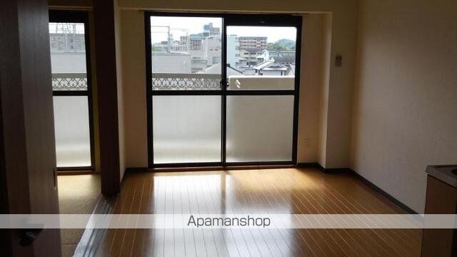 リージングマンションIの内装写真