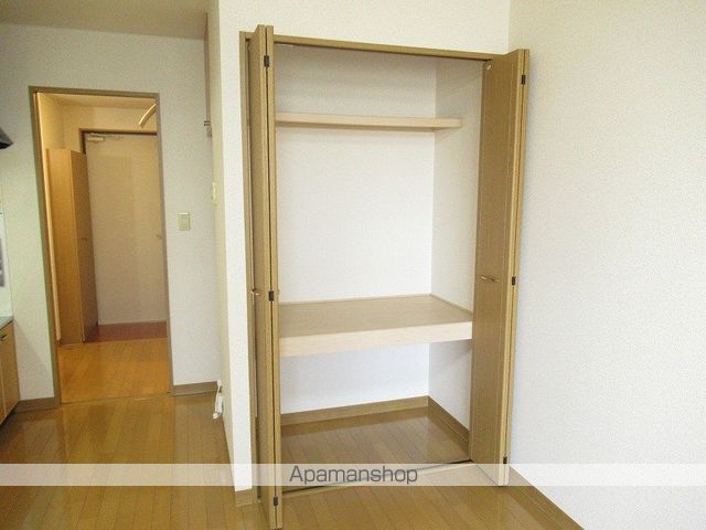 PLAINEの内装写真