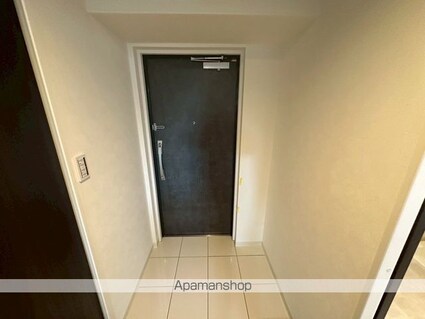 愛知県名古屋市北区志賀町４丁目[1LDK/54.29m2]の玄関