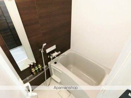 ジェノヴィア新宿早稲田グリーンヴェール[1K/25.5m2]のバス