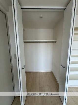 東京都中野区中野５丁目[1LDK/42.46m2]の収納