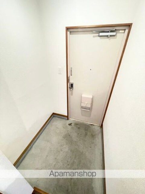 和歌山県和歌山市杭ノ瀬[2DK/46m2]の玄関