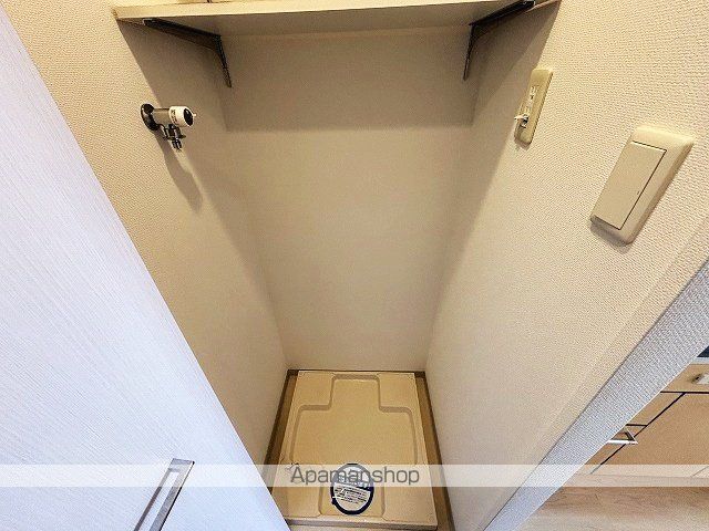 セレニテ新大阪弐番館の内装写真