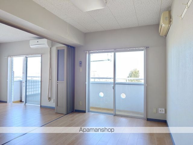 依田ハイツDの内装写真