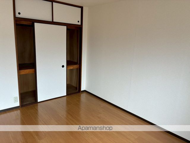 シティハイツ山田Aの内装写真