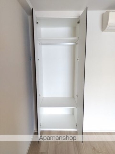 東京都中野区弥生町１丁目[1LDK/46.67m2]の収納