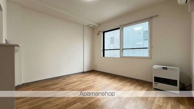 AUGUSTの内装写真