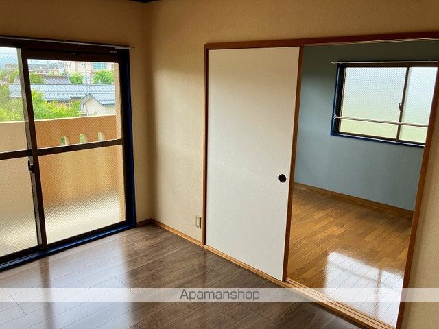 はるにれマンションの内装写真
