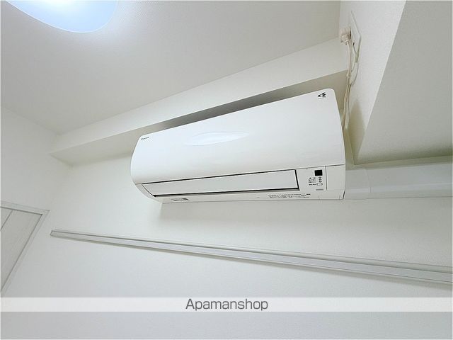APPLE原町の内装写真