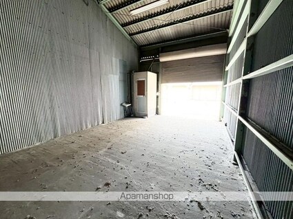 鳴神ガレージ[1R/49.5m2]のその他内装2