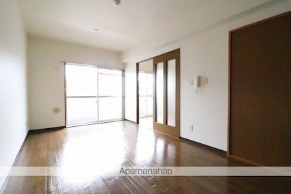 ドミール上ノ台ＡＢ[3LDK/54.45m2]のリビング・居間