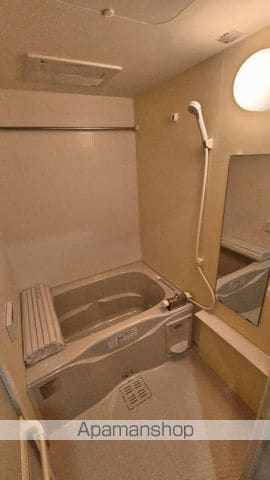 アクシオ三萩野IIの内装写真