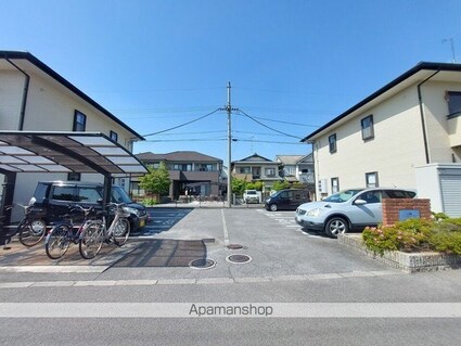 フォブール南斎院　Ｂ棟[3DK/58.38m2]の駐車場