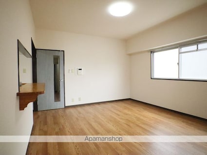 ユーハウス鶴舞Ⅱ[1LDK/71.43m2]のリビング・居間