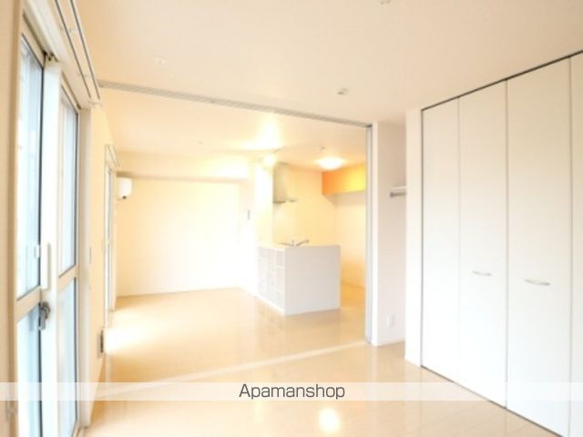 カームベリー Cの内装写真