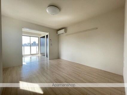 イーストガーデン[1LDK/38.2m2]のリビング・居間