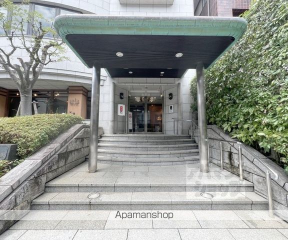 KBコンフォート三条の外観写真