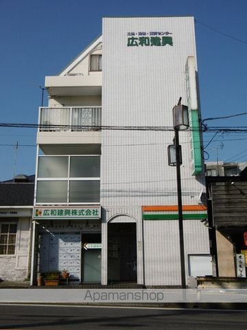 KSビルの外観写真