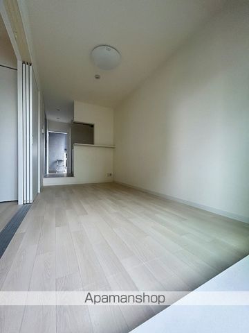 リアコート KANDAIMAEIIの内装写真