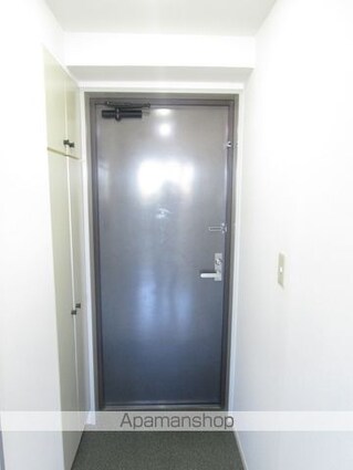 東京都中野区南台５丁目[1R/33.6m2]の玄関