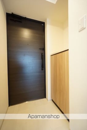ＳーＲＥＳＩＤＥＮＣＥ烏森ａｕｒｅａｔｅ（オリート）[1LDK/28.81m2]の玄関