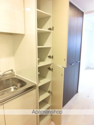 RESIUR−H心斎橋VITAの内装写真