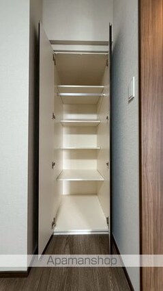 東京都八王子市寺町[1SLDK/52.54m2]の内装2