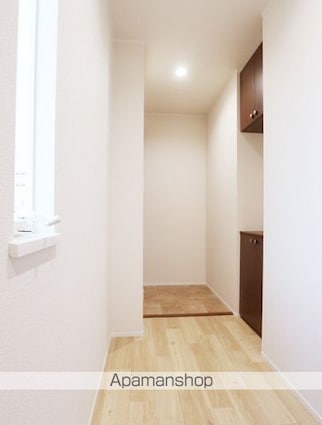 ｐｒｕｎｅ　ｈｏｎｊｏ[2LDK/58.38m2]の玄関