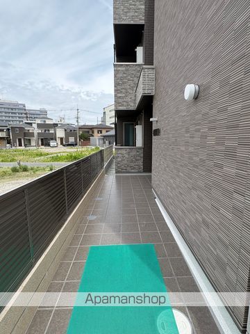 賑町シーエム・ディスの玄関写真