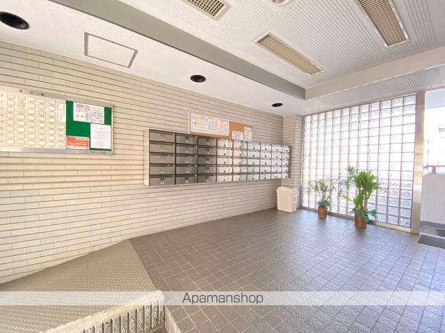 ラポート大日の玄関写真