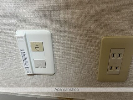 クリスタルコート[1R/27.3m2]の内装5