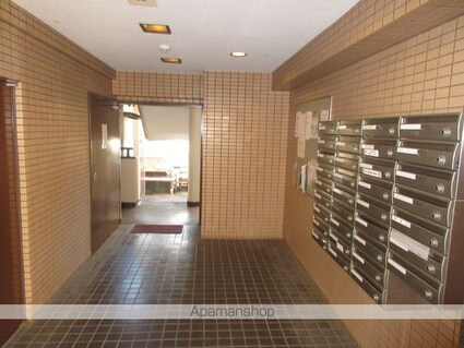 プロスペアー荻窪[1R/18.2m2]のロビー